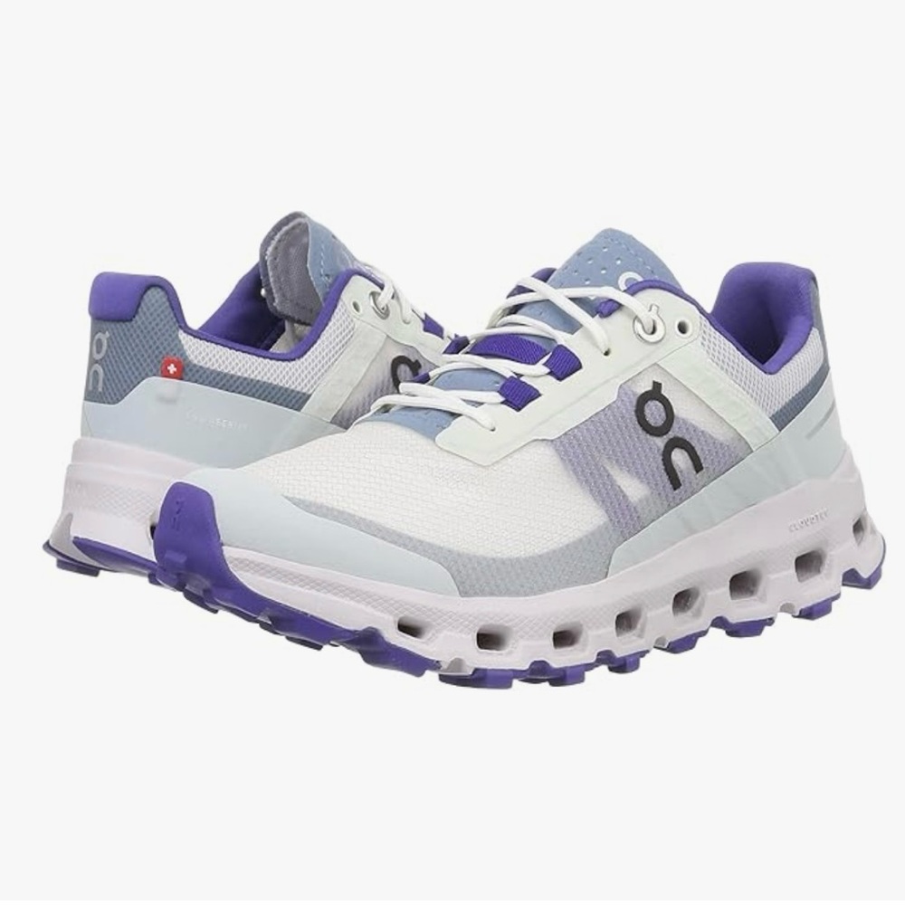 LIKE NEW Worn Once! On Running Women’s Cloudvista-W8.5 in Frost|Mineral